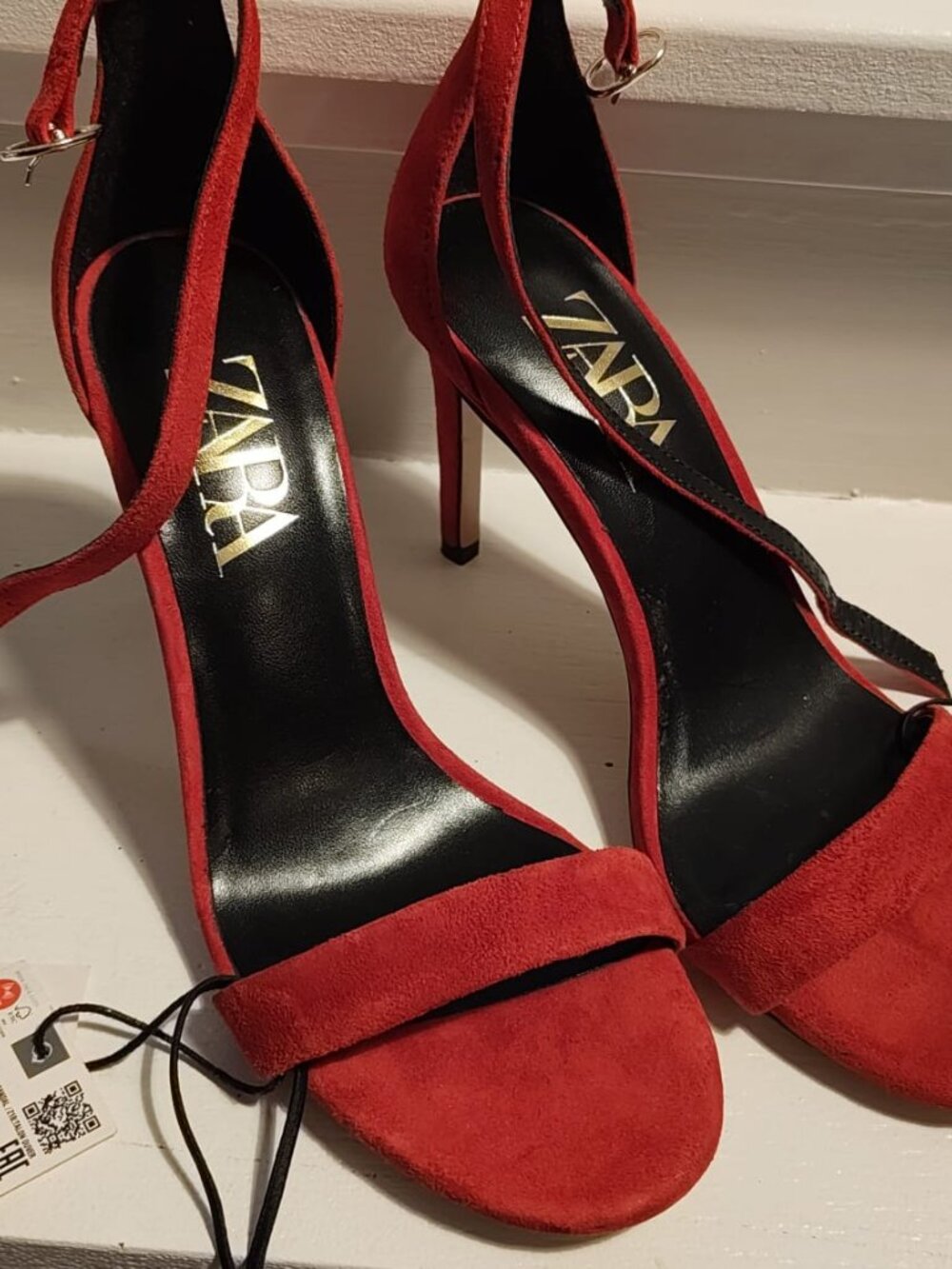 Zara Red Leather High Heeled Sandals - NWT (Size 6.5) - Picture 3 of 6